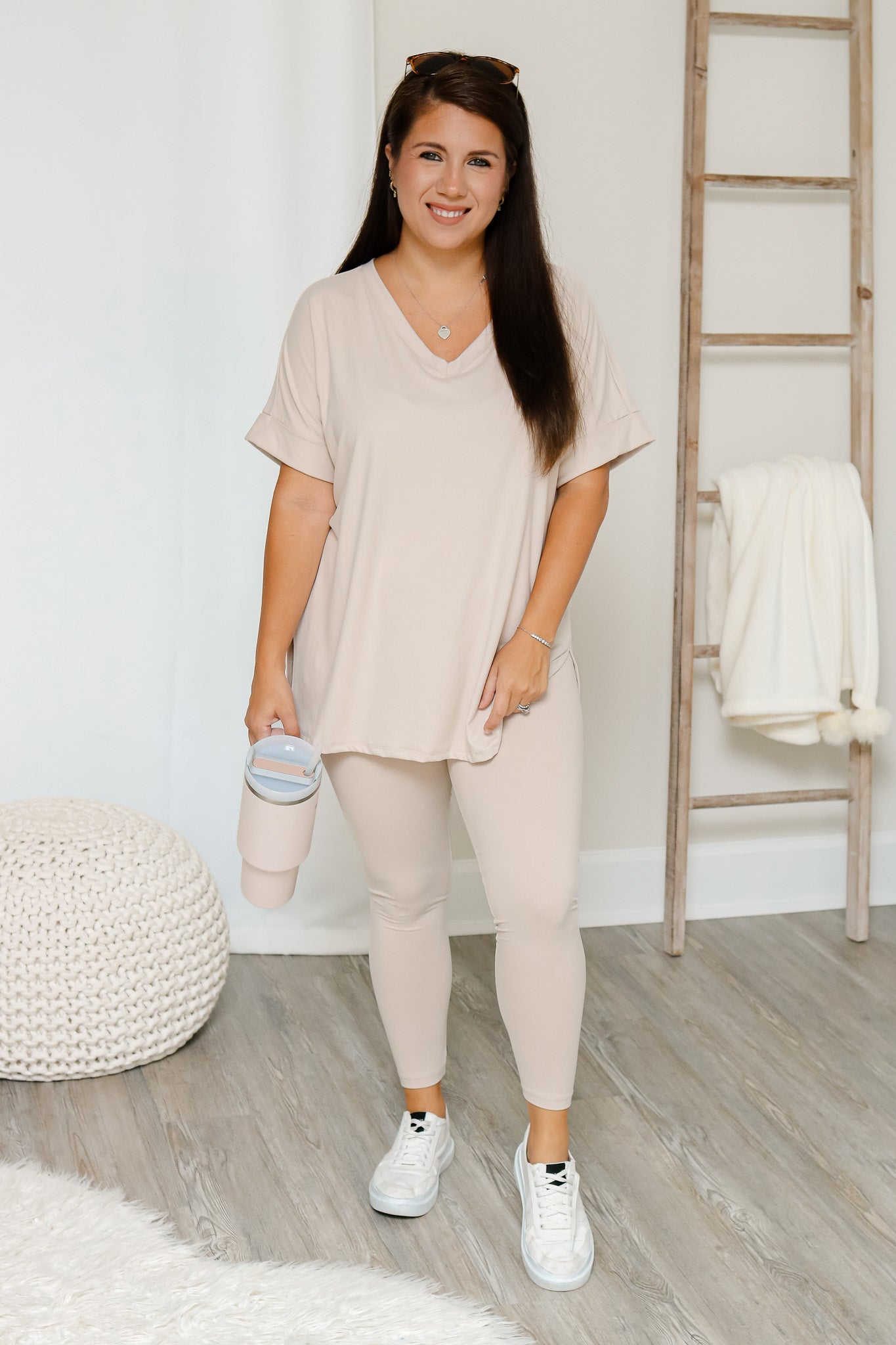 Start Your Day V-Neck Set (sand beige)