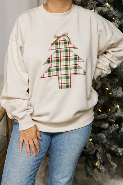 Vintage Plaid Stitched Christmas Tree Pullover (sand beige)