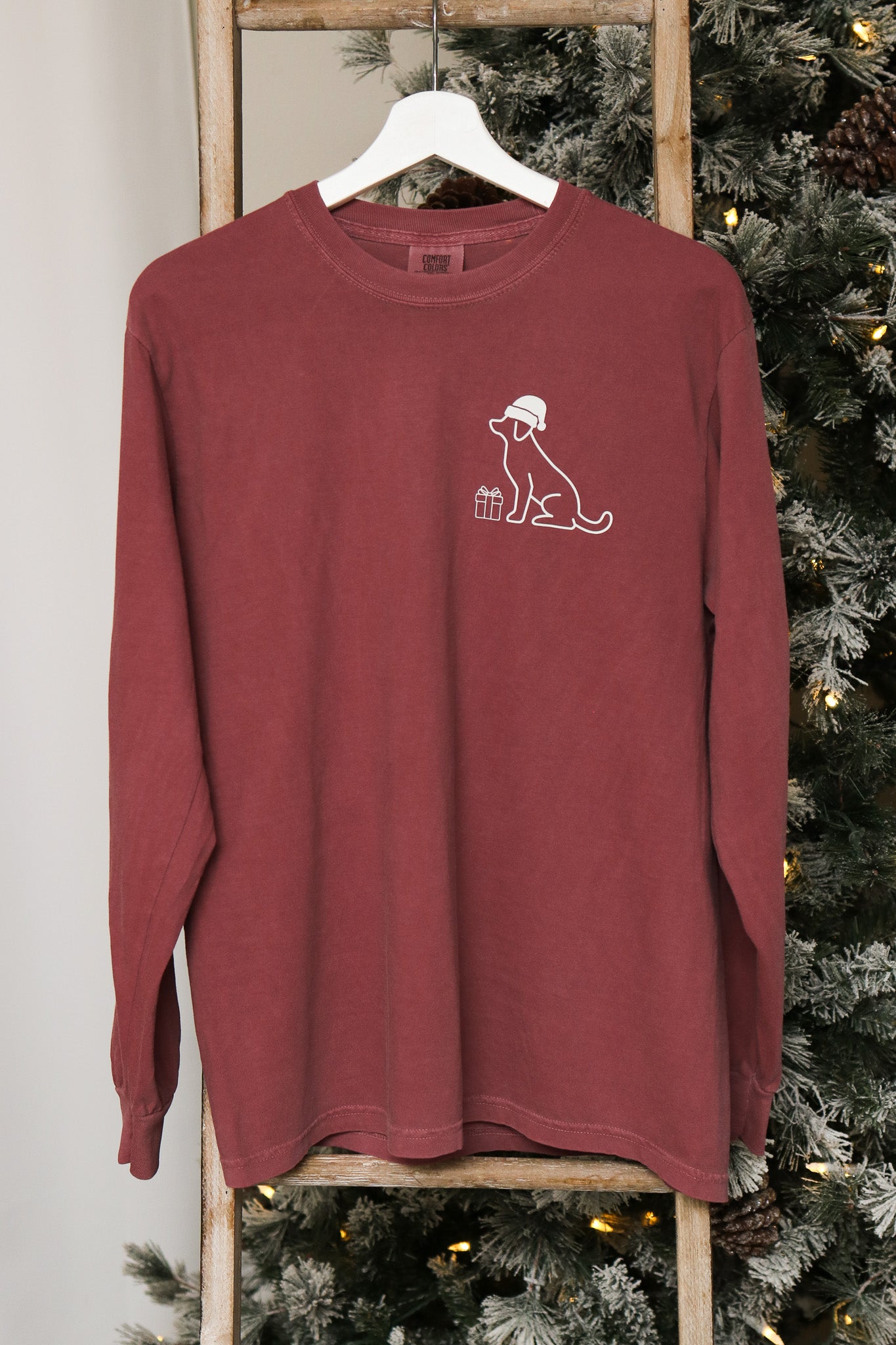 Dog Sleigh Team Long Sleeve Graphic Tee (brick)