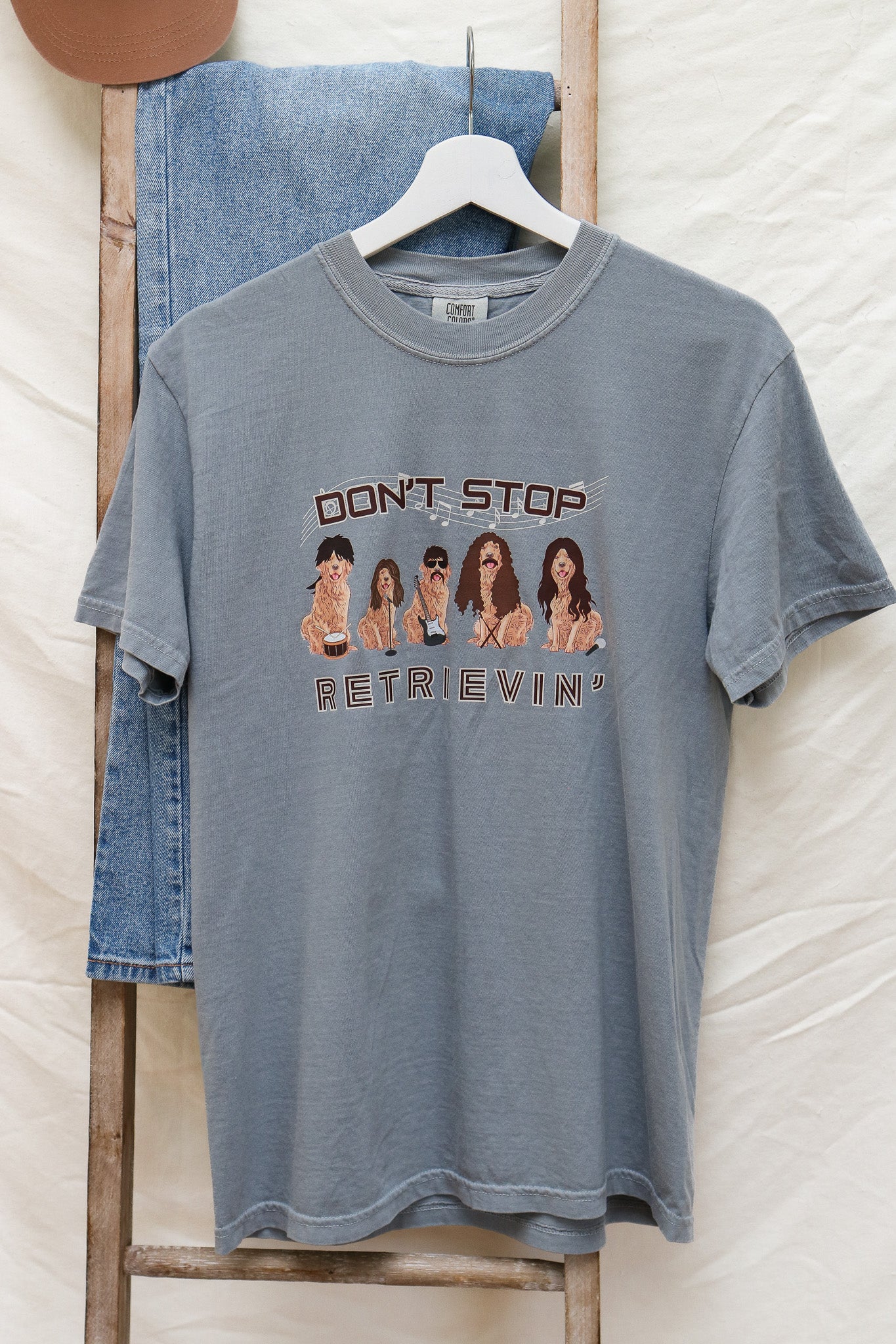 Don't Stop Retrievin' Graphic Tee