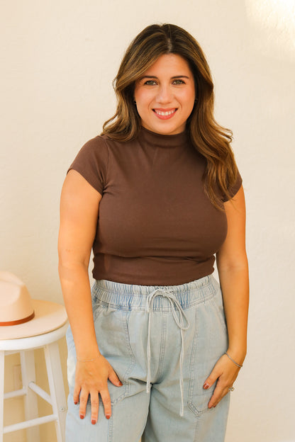 Mock Neck Basic Top (brown)