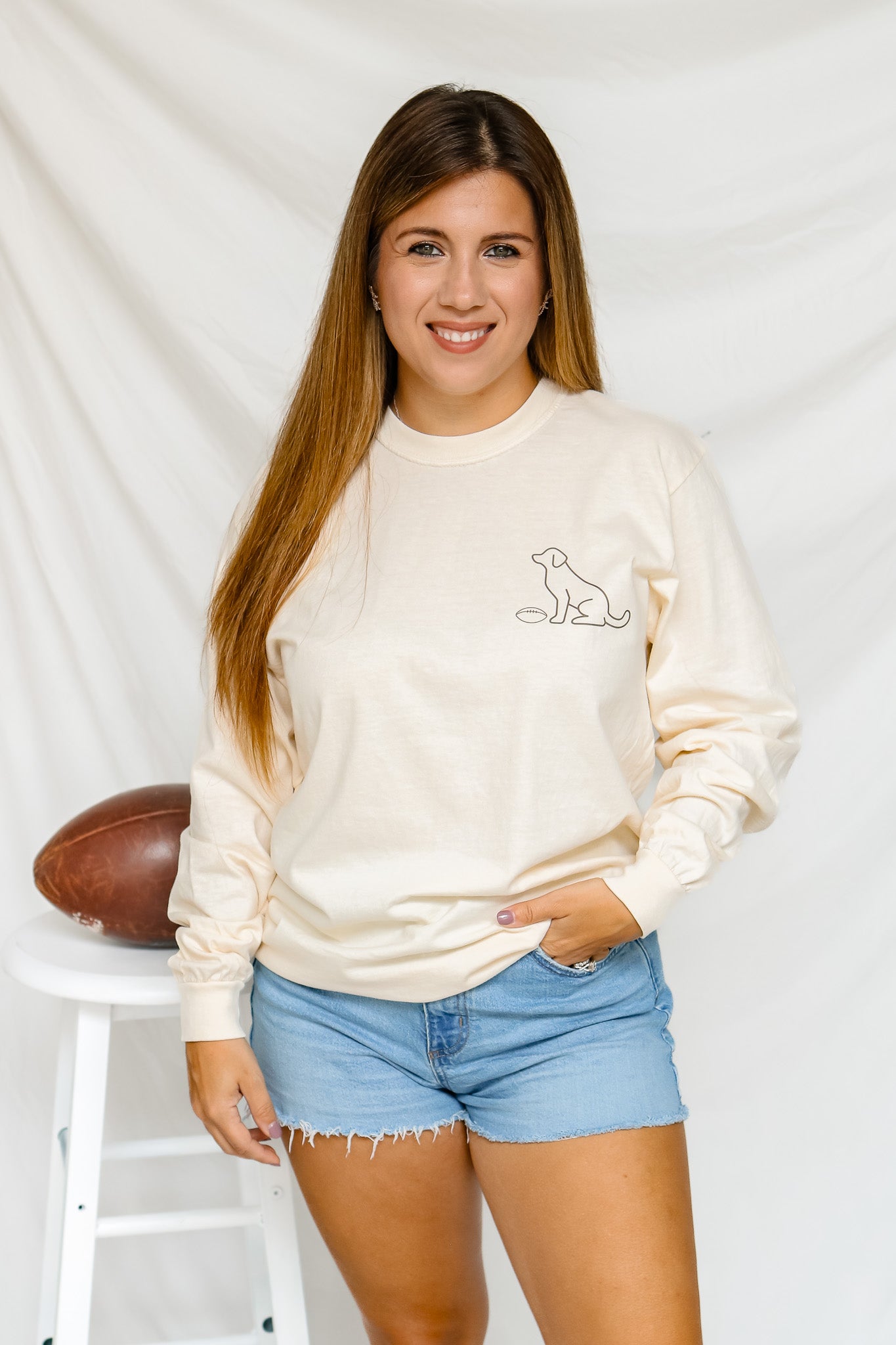 Dog Fantasy Football Long Sleeve Graphic Tee (ivory)