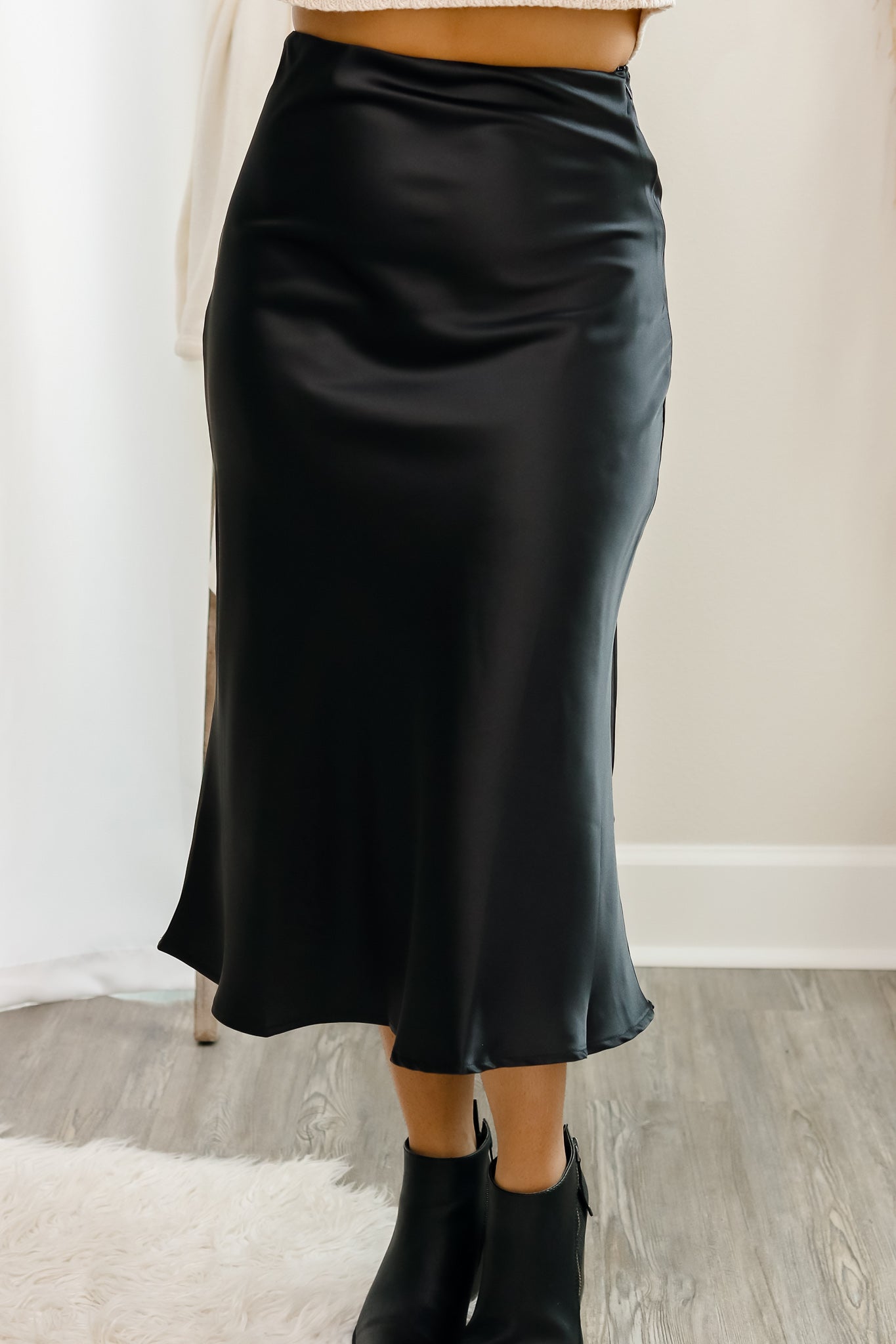 Imagine This Satin Skirt (black)